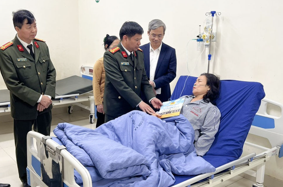 Thủ tướng y&ecirc;u cầu khẩn trương khắc phục hậu quả vụ tai nạn 6 người tử vong ở Sơn La- Ảnh 2.