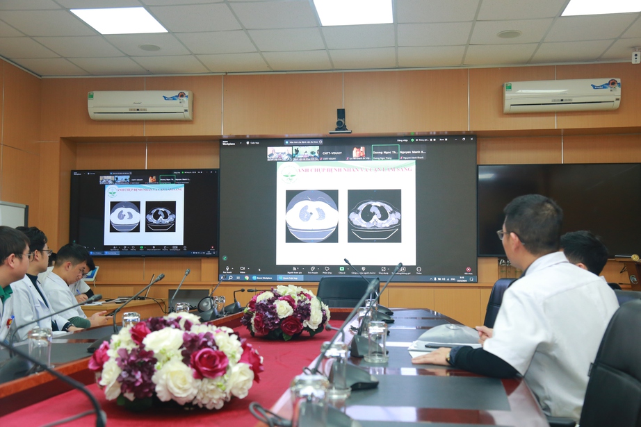 Vụ TNGT nghiêm trọng tại Sơn La: 5 nạn nhân sẽ được điều trị tại BV Hữu nghị Việt Đức- Ảnh 1. Vụ TNGT nghiêm trọng tại Sơn La: 5 nạn nhân sẽ được điều trị tại BV Hữu nghị Việt Đức- Ảnh 1.