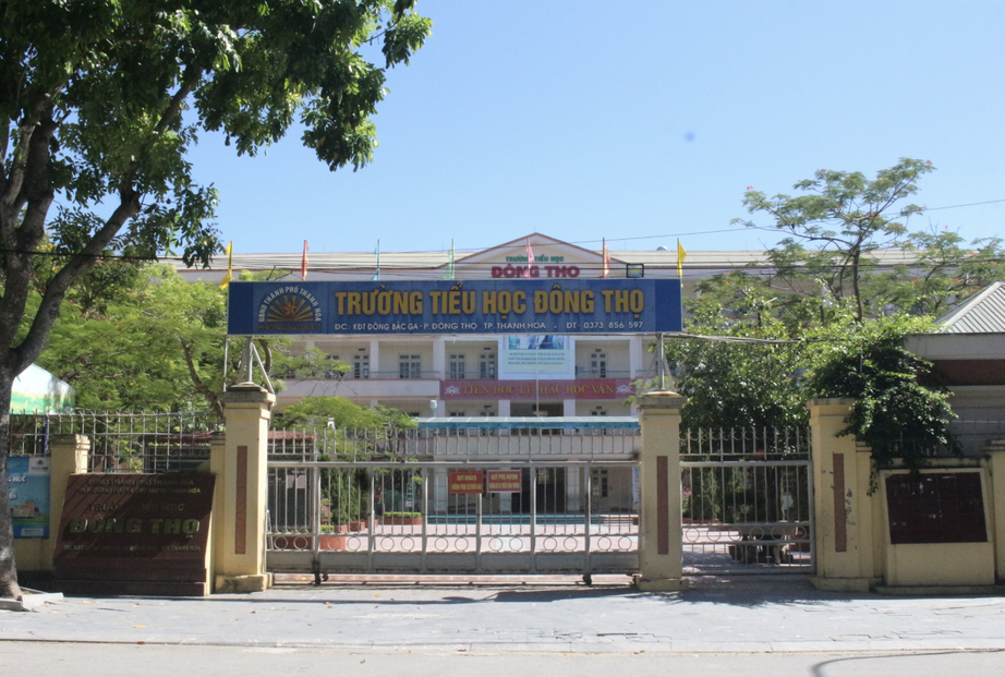 Khởi tố nữ hiệu trưởng trường tiểu học ở Thanh H&oacute;a nhận hối lộ- Ảnh 1.