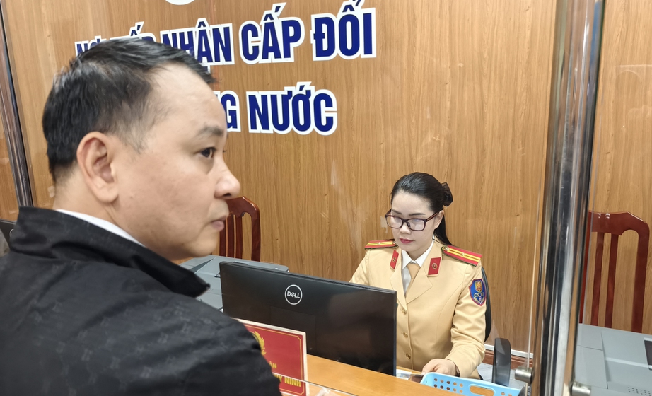 Quy định cụ thể điều kiện cấp lại bằng l&aacute;i xe qu&aacute; hạn hoặc bị mất- Ảnh 1.