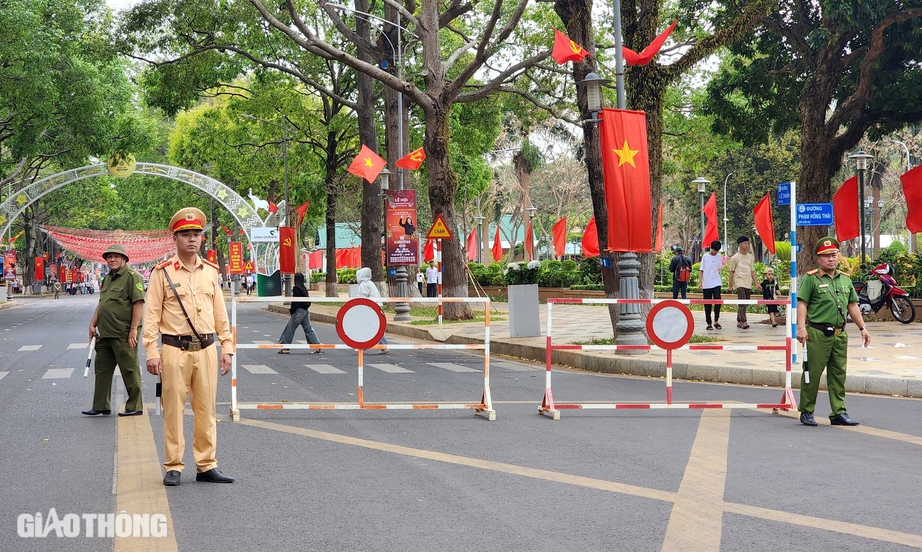 Buôn Ma Thuột cấm nhiều tuyến đường phục vụ Lễ hội cà phê- Ảnh 1. Buôn Ma Thuột cấm nhiều tuyến đường phục vụ Lễ hội cà phê- Ảnh 1.
