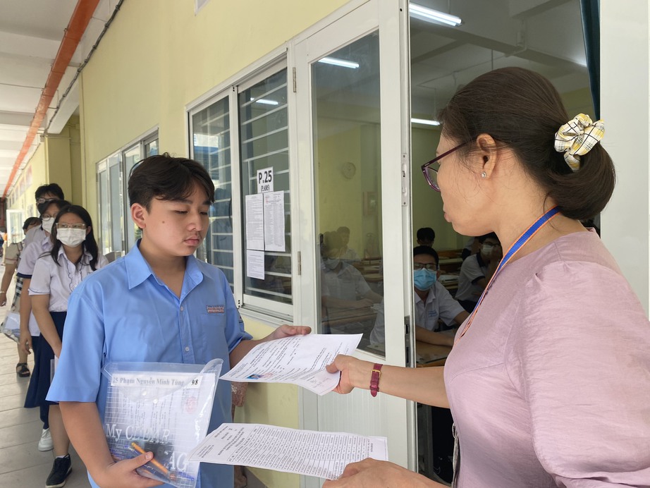 TP.HCM: Hơn 151.000 học sinh sắp bước v&agrave;o kỳ thi lớp 10 lớn nhất từ trước đến nay- Ảnh 2.