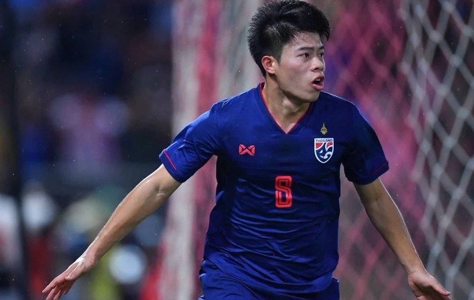 HLV Nhật Bản tiết lộ th&ocirc;ng tin trớ tr&ecirc;u ở tuyển Th&aacute;i Lan- Ảnh 1.