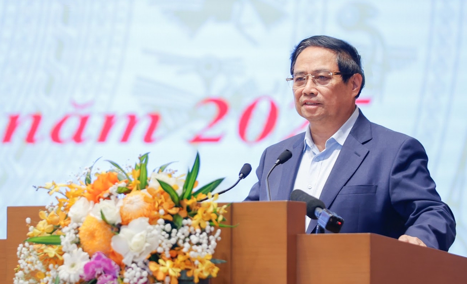 Thủ tướng: Cắt giảm thủ tục hành chính không giới hạn, càng nhiều càng tốt- Ảnh 1. Thủ tướng: Cắt giảm thủ tục hành chính không giới hạn, càng nhiều càng tốt- Ảnh 1.