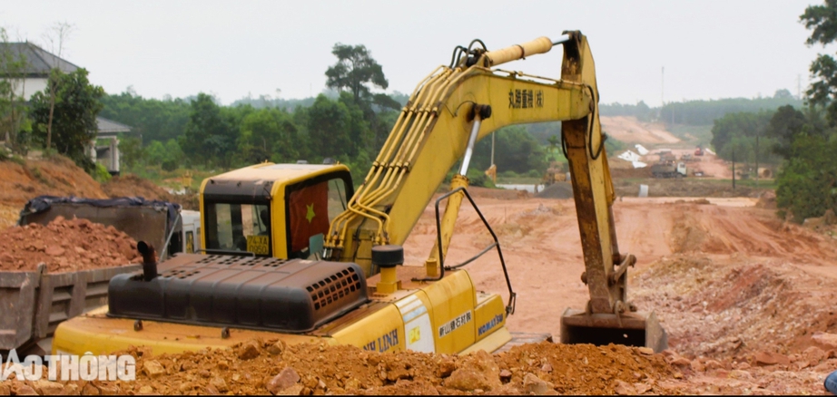 Dự &aacute;n chậm tiến độ vừa thay nh&agrave; thầu ở Quảng Trị đang thi c&ocirc;ng thế n&agrave;o?- Ảnh 2.