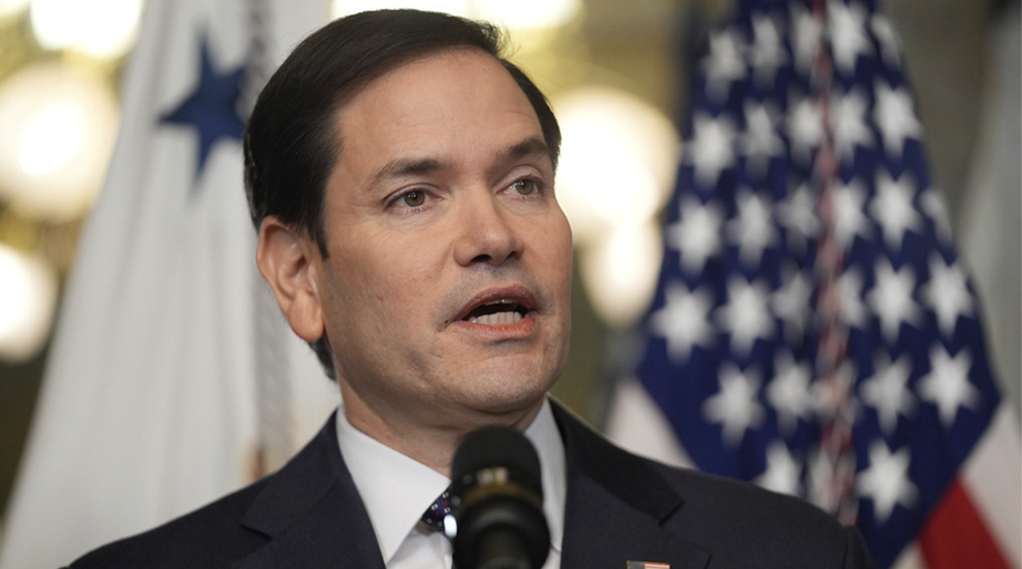 Ngoại trưởng Mỹ thừa nhận xung đột Ukraine l&agrave; cuộc chiến ủy nhiệm giữa Mỹ - Nga- Ảnh 1.