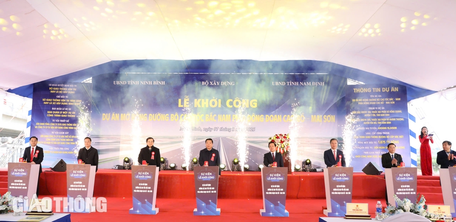 Bộ trưởng X&acirc;y dựng: Mở rộng cao tốc Cao Bồ - Mai Sơn đ&aacute;p ứng nhu cầu vận tải- Ảnh 1.