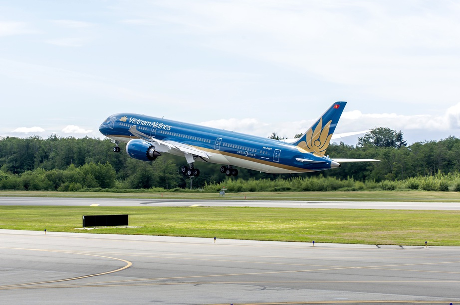 Đ&igrave;nh c&ocirc;ng tại s&acirc;n bay Đức, nhiều chuyến bay Vietnam Airlines bị ảnh hưởng- Ảnh 1.