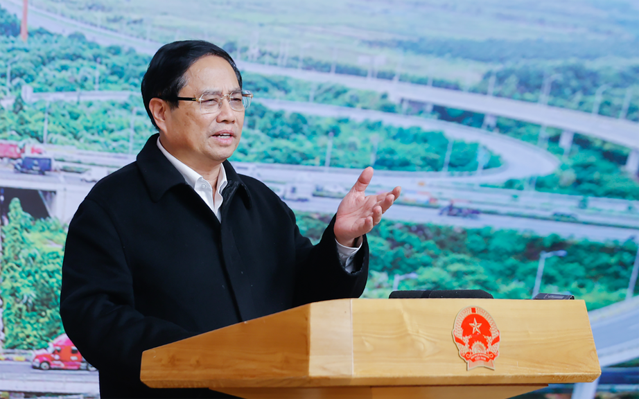 Thủ tướng: Nỗ lực ho&agrave;n th&agrave;nh trước hạn một số dự &aacute;n giao th&ocirc;ng nếu c&oacute; điều kiện- Ảnh 1.