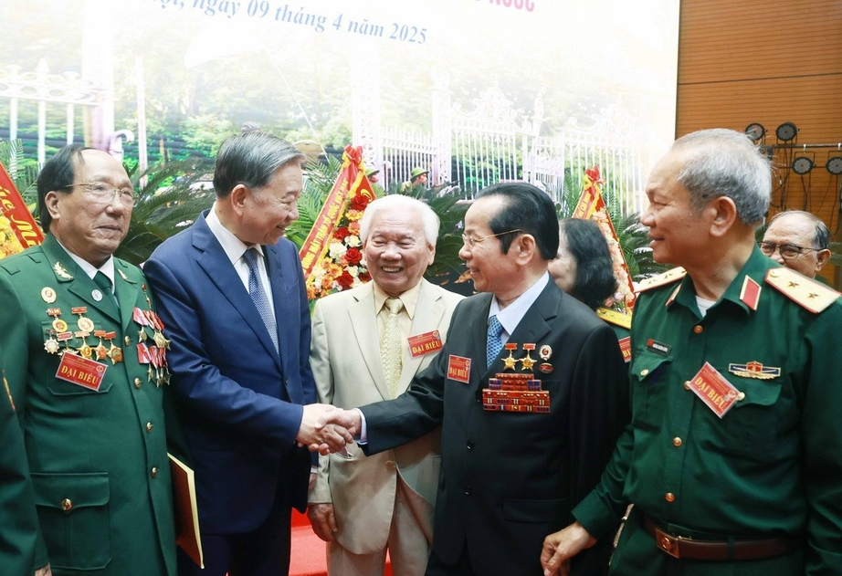 Tổng B&iacute; thư sẽ chủ tr&igrave; hội nghị gặp mặt c&aacute;n bộ l&atilde;o th&agrave;nh, người c&oacute; c&ocirc;ng nh&acirc;n dịp 30/4- Ảnh 1.