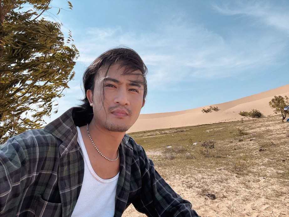 Do&atilde;n Quốc Đam xin lỗi v&igrave; quảng c&aacute;o sữa giả- Ảnh 2.