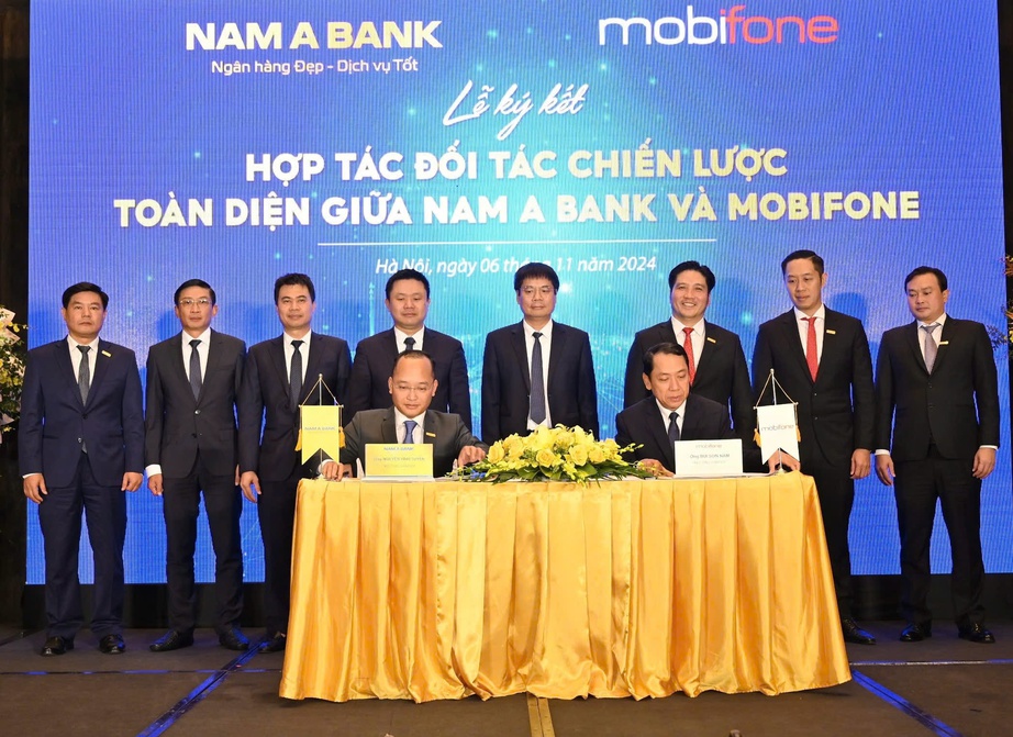 Nam A Bank v&agrave; MobiFone hợp t&aacute;c n&acirc;ng tầm c&ocirc;ng nghệ ng&acirc;n h&agrave;ng- Ảnh 1.