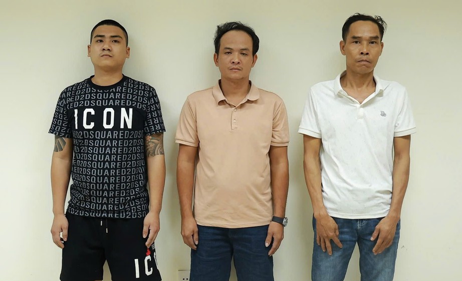Tạm giữ 3 đối tượng cưỡng đoạt t&agrave;i sản ở Quảng Trị- Ảnh 1.