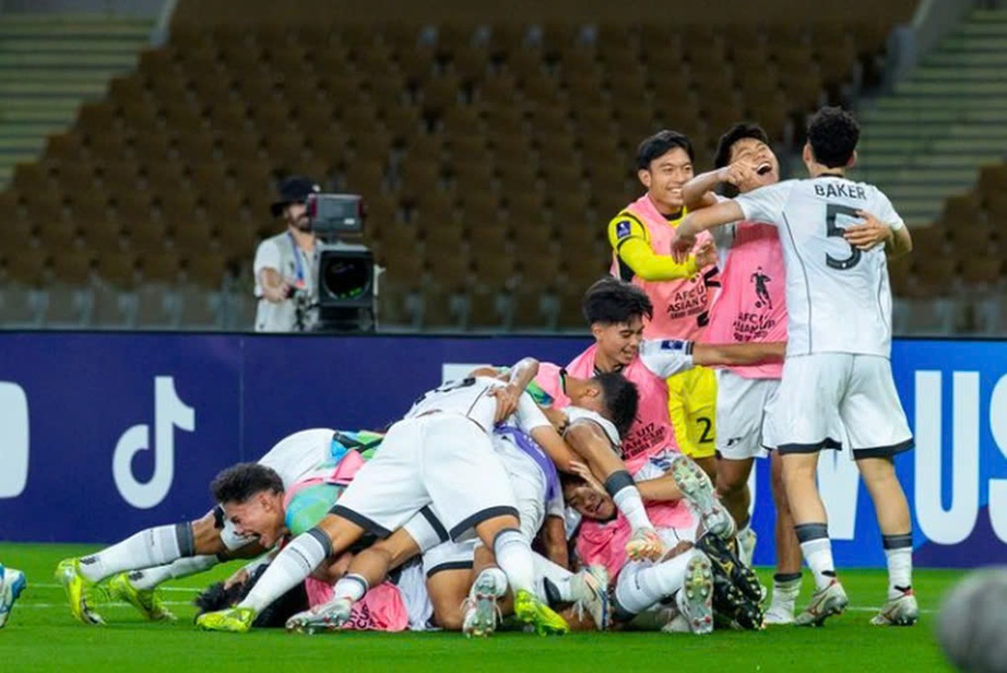 Mới đ&aacute; 1 trận, đội b&oacute;ng Đ&ocirc;ng Nam &Aacute; đ&atilde; rộng cửa gi&agrave;nh v&eacute; dự U17 World Cup- Ảnh 1.