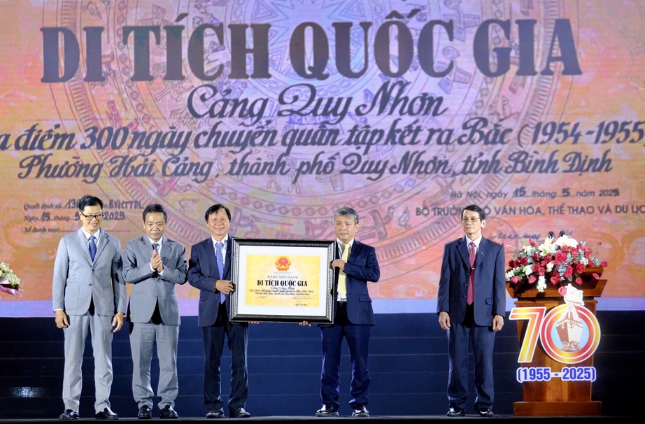 Vang vọng hào khí 300 ngày đêm tập kết ra Bắc- Ảnh 3. Vang vọng hào khí 300 ngày đêm tập kết ra Bắc- Ảnh 3.