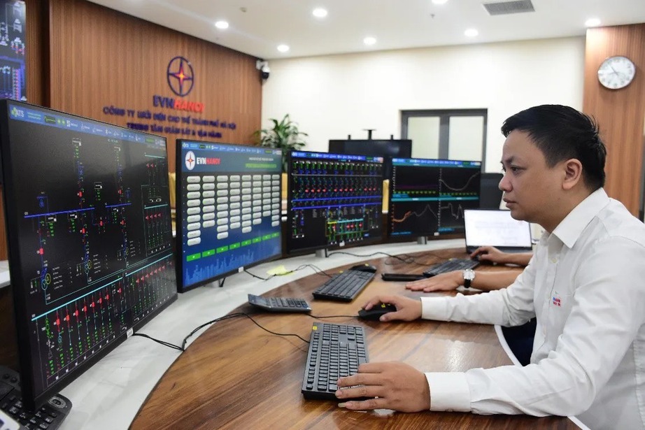 Phương &aacute;n "n&oacute;ng" cấp điện m&ugrave;a kh&ocirc;- Ảnh 1.