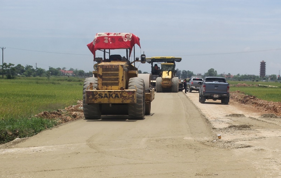 Huyện, x&atilde; giải ng&acirc;n nhanh gi&uacute;p H&agrave; Tĩnh bứt ph&aacute; v&agrave;o nh&oacute;m đầu c&aacute;c tỉnh giải ng&acirc;n cao- Ảnh 1.