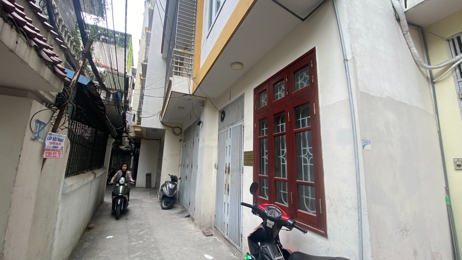 Người phụ nữ bị phạt vì không đăng ký biến động đất đai sau ly hôn- Ảnh 1. Người phụ nữ bị phạt vì không đăng ký biến động đất đai sau ly hôn- Ảnh 1.