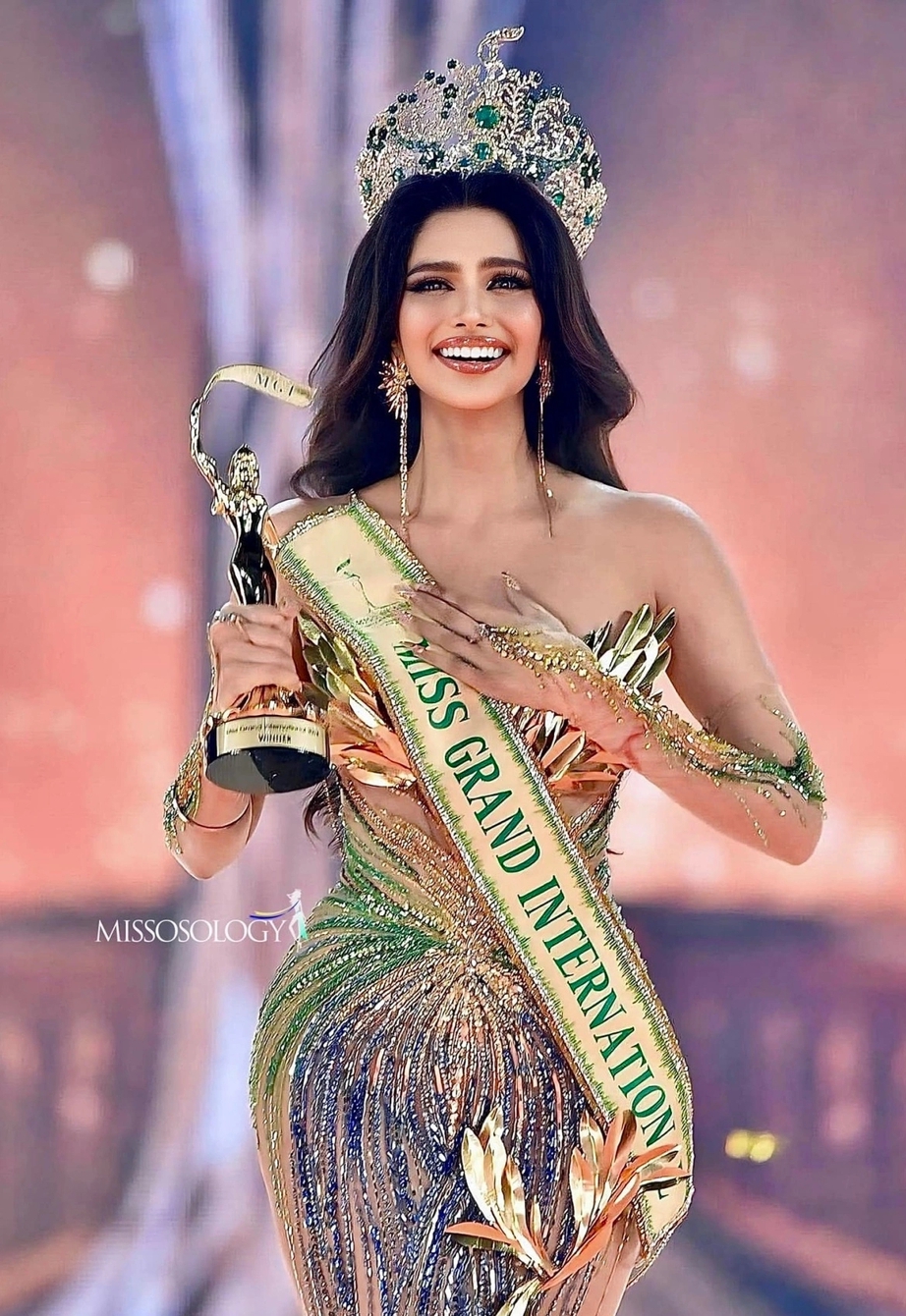 Đương kim Miss Grand International 2024 từ bỏ vương miện, ban tổ chức n&oacute;i g&igrave;?- Ảnh 1.