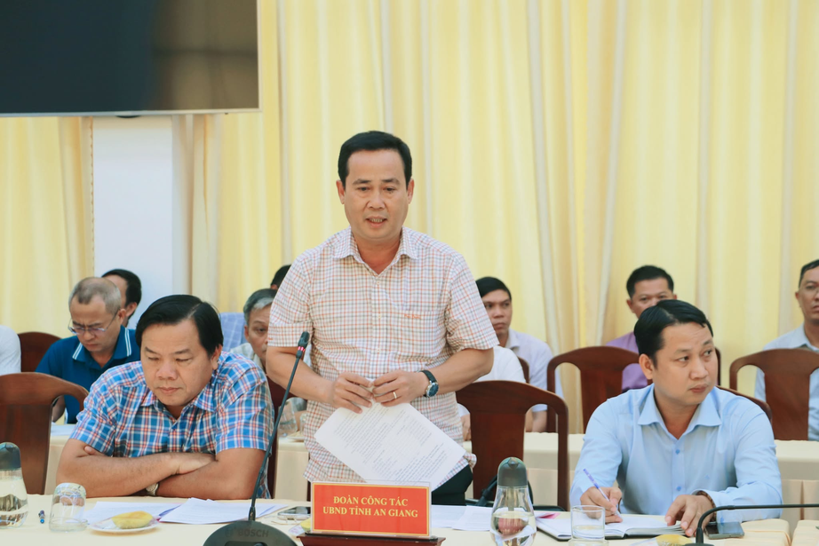 Thứ trưởng Phạm Minh H&agrave;: Đẩy tiến độ c&aacute;c dự &aacute;n tr&ecirc;n nguy&ecirc;n tắc kh&ocirc;ng tăng tổng mức đầu tư- Ảnh 4.