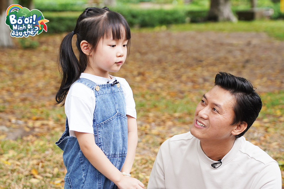 Ba Quách Ngọc Tuyên và con gái Bào Ngư Ba Quách Ngọc Tuyên và con gái Bào Ngư