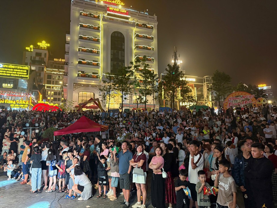 Vĩnh Phúc: Thị trấn du lịch Tam Đảo vẫn "khát" nước sạch- Ảnh 2. Vĩnh Phúc: Thị trấn du lịch Tam Đảo vẫn "khát" nước sạch- Ảnh 2.