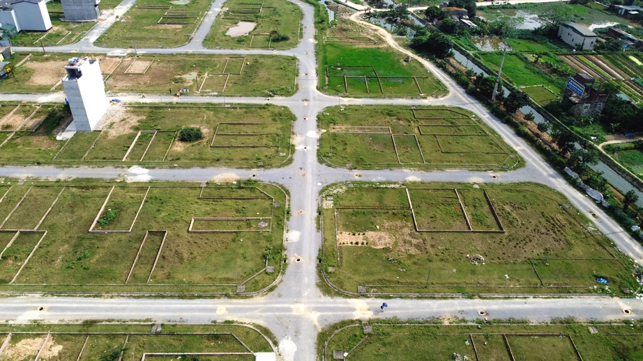 Dừng giải quyết nhiều thủ tục đất đai trước sáp nhập tỉnh- Ảnh 1. Dừng giải quyết nhiều thủ tục đất đai trước sáp nhập tỉnh- Ảnh 1.