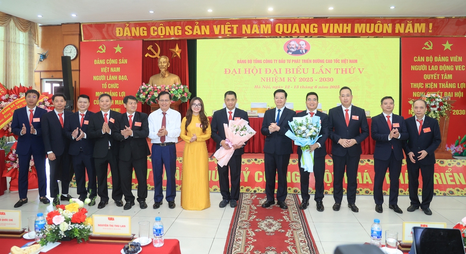 Ph&oacute; Thủ tướng Mai Văn Ch&iacute;nh: VEC tiếp tục ph&aacute;t huy vai tr&ograve; chủ lực trong đầu tư cao tốc- Ảnh 3.