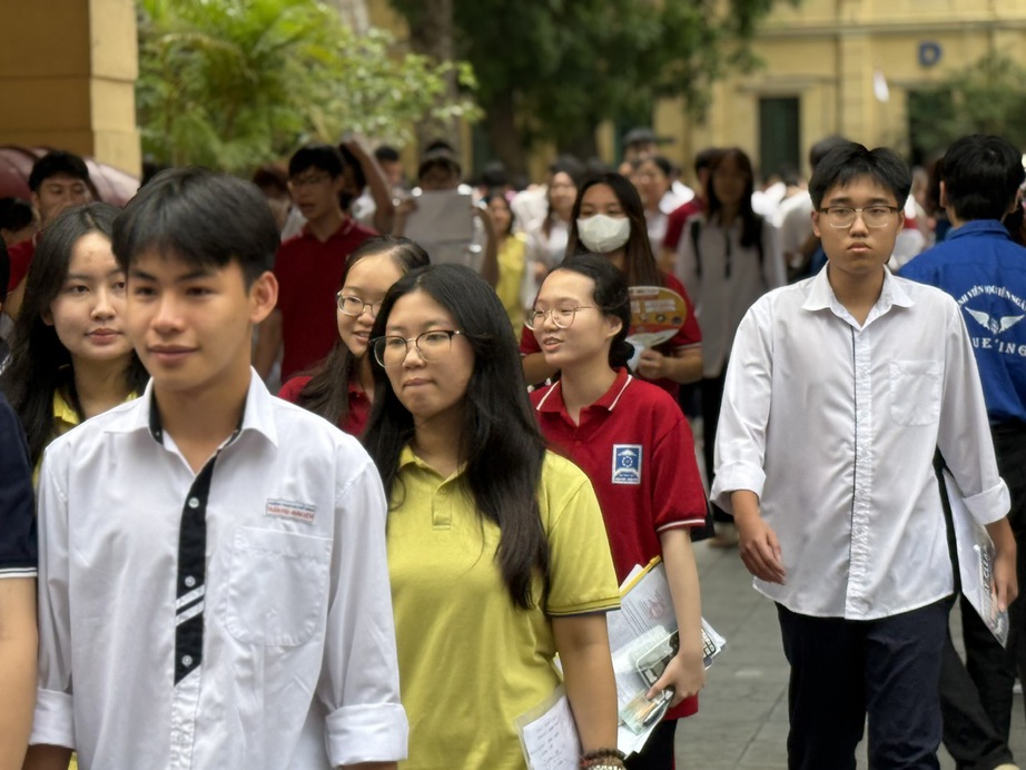 Hơn 99% th&iacute; sinh dự thi m&ocirc;n To&aacute;n- Ảnh 1.