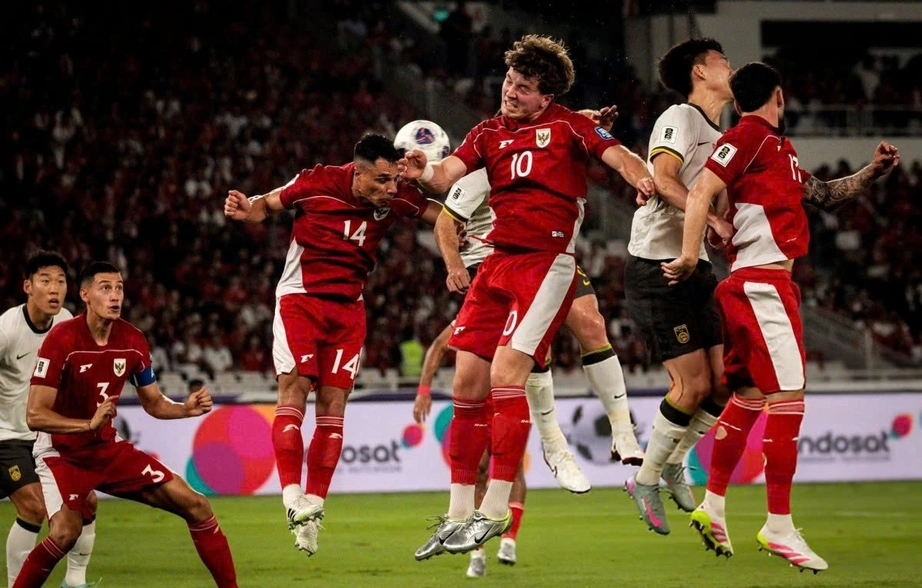 Indonesia thắng kịch t&iacute;nh Trung Quốc nhờ quả phạt đền- Ảnh 1.