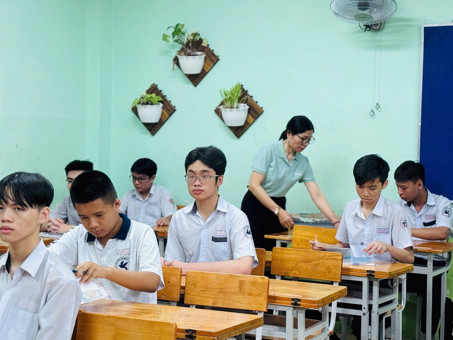 TP.HCM: Hơn 151.000 học sinh sắp bước v&agrave;o kỳ thi lớp 10 lớn nhất từ trước đến nay- Ảnh 1.