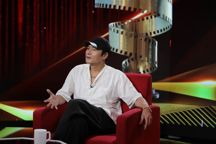 NSƯT V&otilde; Ho&agrave;i Nam kể về sự cố h&uacute; hồn tr&ecirc;n phim trường "Vua b&atilde;i r&aacute;c"- Ảnh 1.