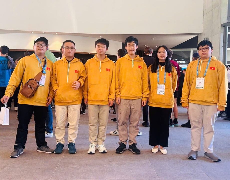 Việt Nam gi&agrave;nh 6 huy chương, xếp thứ 9 tại Olympic To&aacute;n 2025- Ảnh 1.