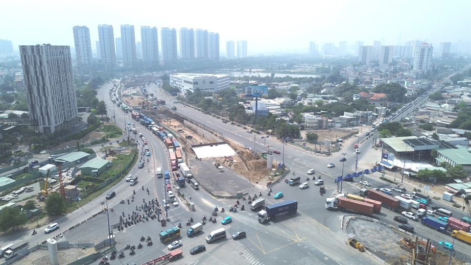 TP.HCM sau s&aacute;p nhập: Mục ti&ecirc;u tăng trưởng 8,5%, đẩy mạnh quy hoạch v&agrave; hạ tầng- Ảnh 4.