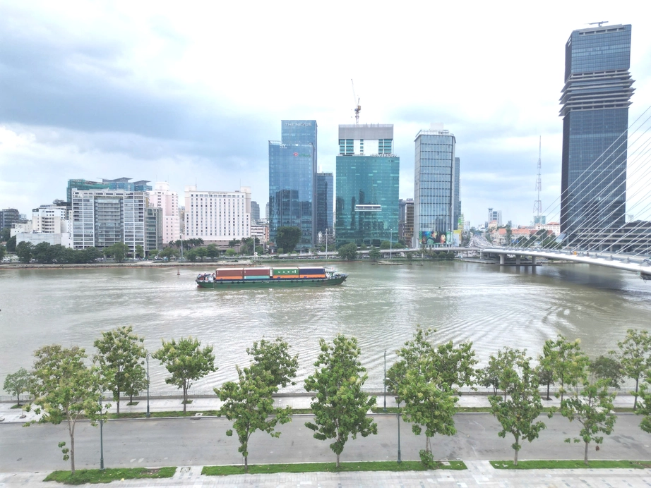 TP.HCM sau s&aacute;p nhập: Mục ti&ecirc;u tăng trưởng 8,5%, đẩy mạnh quy hoạch v&agrave; hạ tầng- Ảnh 3.