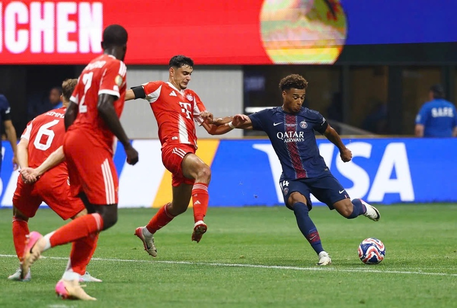 Chơi hơn 2 người, Bayern Munich vẫn thua sốc PSG tại FIFA Club World Cup 2025- Ảnh 1.