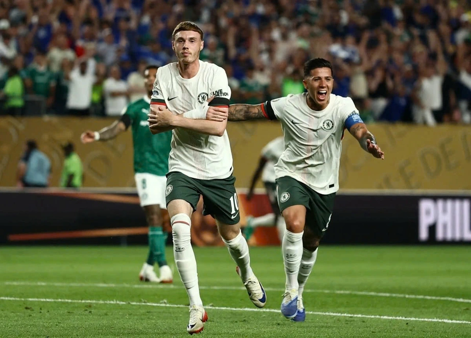 Thắng kịch t&iacute;nh Palmeiras, Chelsea v&agrave;o b&aacute;n kết FIFA Club World Cup 2025- Ảnh 1.