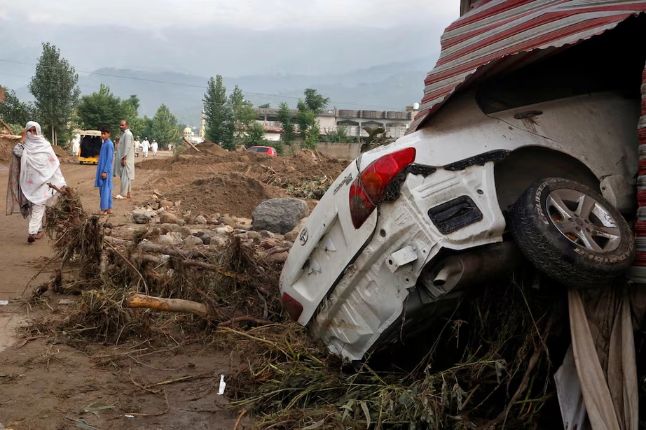 Pakistan: Mưa lớn v&agrave; lũ qu&eacute;t khiến hơn 300 người thiệt mạng- Ảnh 1.