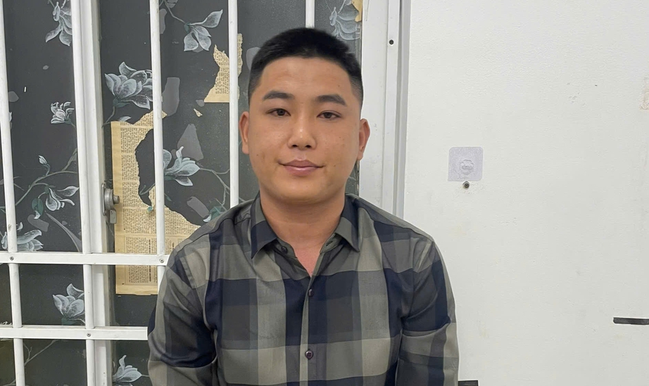 TP.HCM: Bắt khẩn cấp kẻ đánh gãy sống mũi tài xế taxi công nghệ- Ảnh 1. TP.HCM: Bắt khẩn cấp kẻ đánh gãy sống mũi tài xế taxi công nghệ- Ảnh 1.