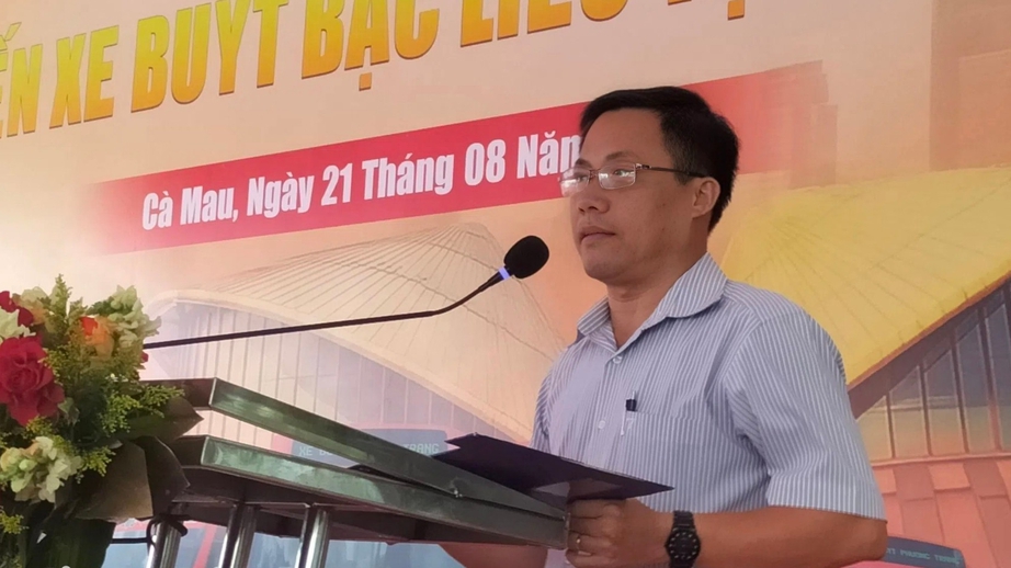 Khai trương 4 tuyến xe buýt máy lạnh, ứng dụng công nghệ số tại Cà Mau- Ảnh 1. Khai trương 4 tuyến xe buýt máy lạnh, ứng dụng công nghệ số tại Cà Mau- Ảnh 1.