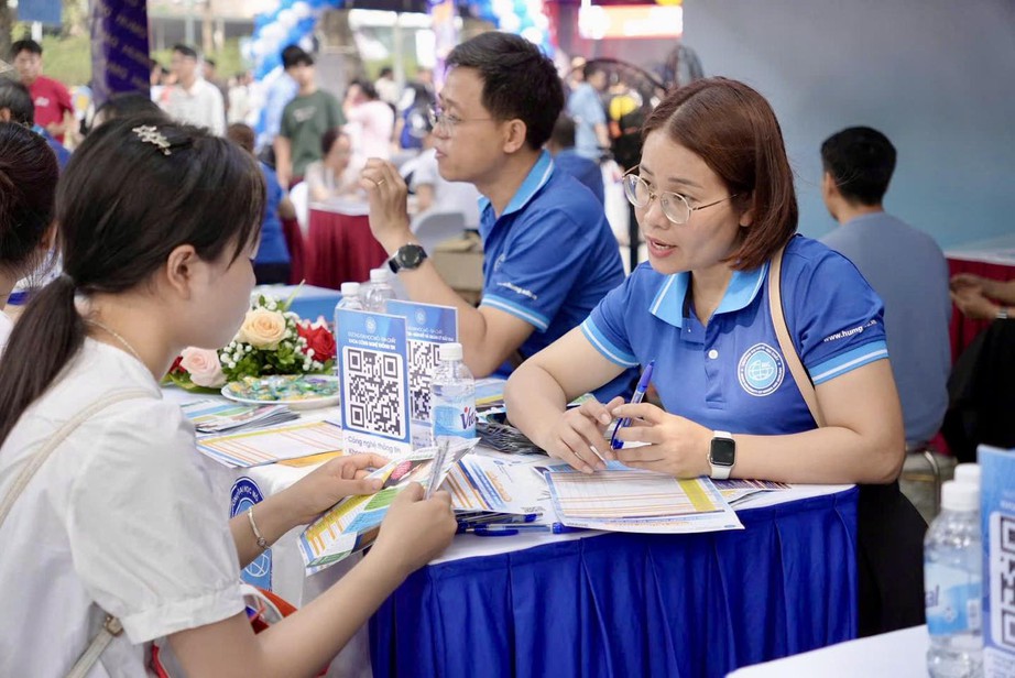 Điểm chuẩn Trường Đại học Mỏ - Địa chất cao nhất 25,5 điểm- Ảnh 1.