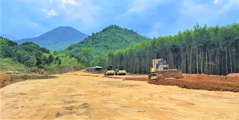 Nhiều vướng mắc khiến dự &aacute;n đường li&ecirc;n v&ugrave;ng Kh&aacute;nh H&ograve;a - L&acirc;m Đồng - Ninh Thuận chậm tiến độ- Ảnh 1.