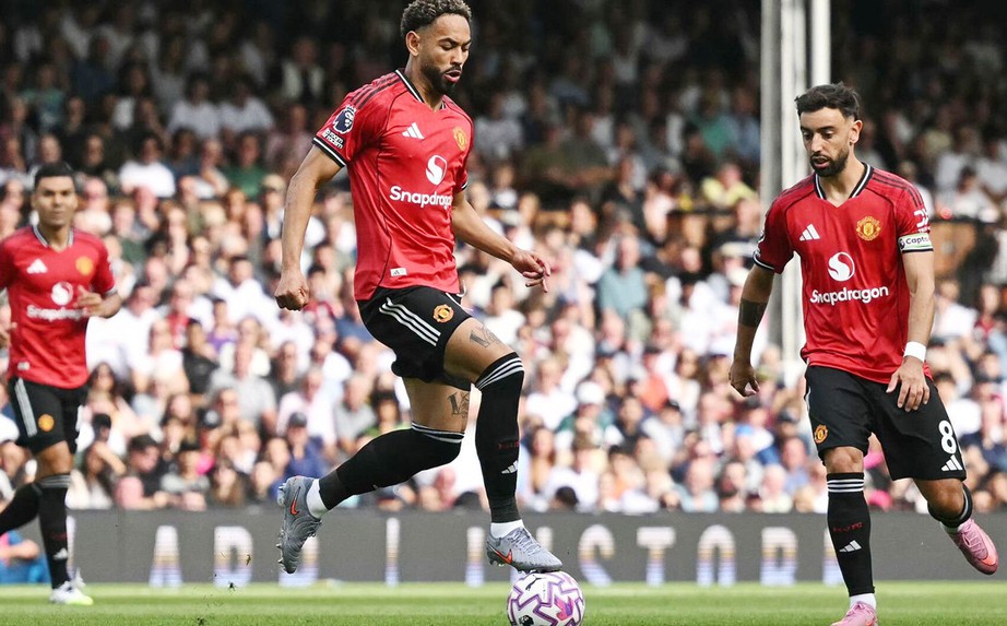 Bruno Fernandes n&oacute;i lời kh&oacute; hiểu sau khi đ&aacute; hỏng phạt đền khiến MU mất 3 điểm- Ảnh 1.