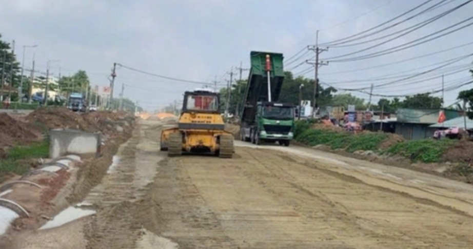 70% mặt bằng đường 25B đ&atilde; sạch, đẩy nhanh thi c&ocirc;ng sớm kết nối về s&acirc;n bay Long Th&agrave;nh- Ảnh 2.