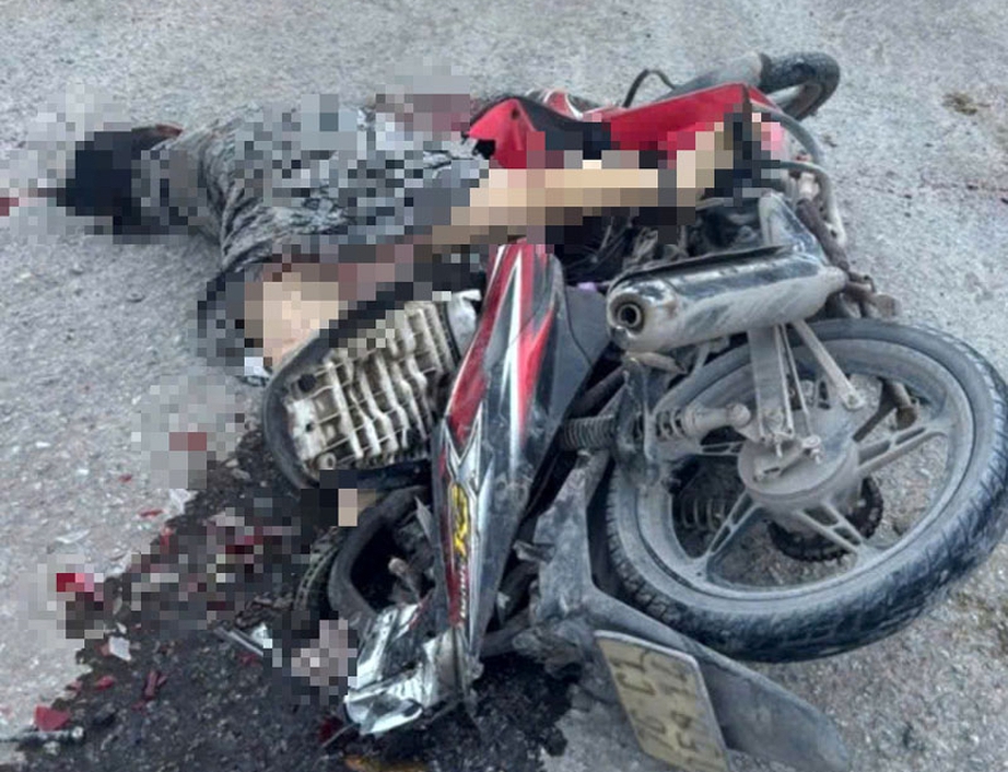 Hiện trường vụ tai nạn khiến chị H tử vong tại chỗ.