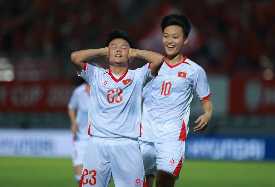 Thắng đậm Indonesia, tuyển nữ Việt Nam chờ quyết đấu Th&aacute;i Lan- Ảnh 2.