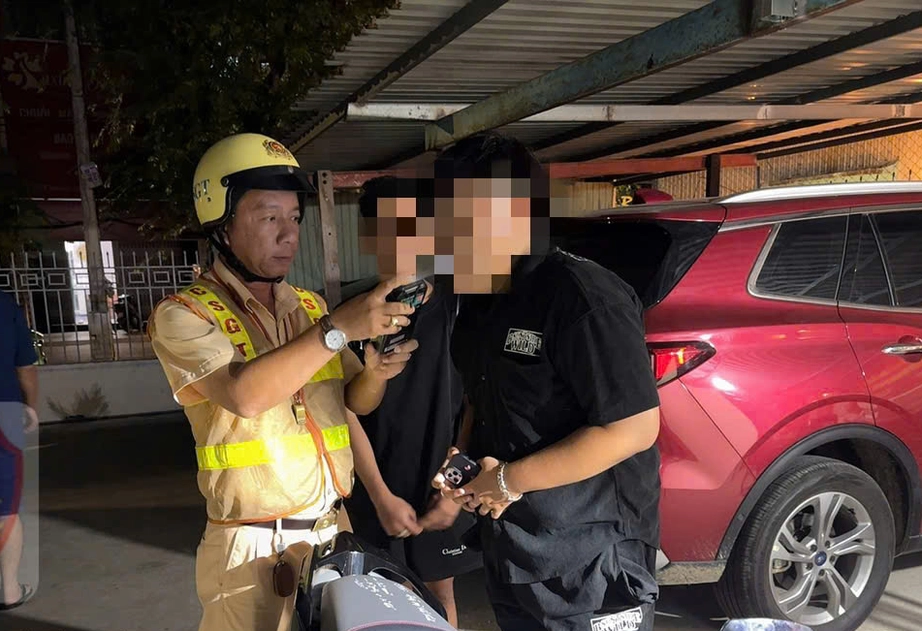 Gia Lai: Xử l&yacute; h&agrave;ng trăm thanh, thiếu ni&ecirc;n vi phạm giao th&ocirc;ng trong cao điểm TTKS- Ảnh 2.