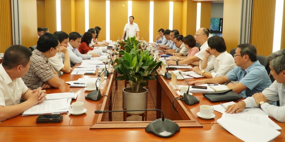 Bộ X&acirc;y dựng: Ch&uacute; trọng thực hiện hiệu quả c&ocirc;ng t&aacute;c ho&agrave;n thiện thể chế- Ảnh 1.