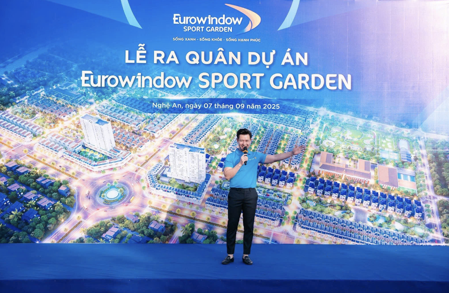 Kh&iacute; thế s&ocirc;i nổi tại lễ ra qu&acirc;n dự &aacute;n Eurowindow Sport Garden- Ảnh 2.