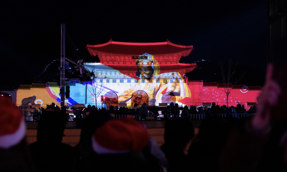 Những khoảnh khắc chào đón giao thừa ấn tượng trên thế giới- Ảnh 13. Những khoảnh khắc chào đón giao thừa ấn tượng trên thế giới- Ảnh 13.